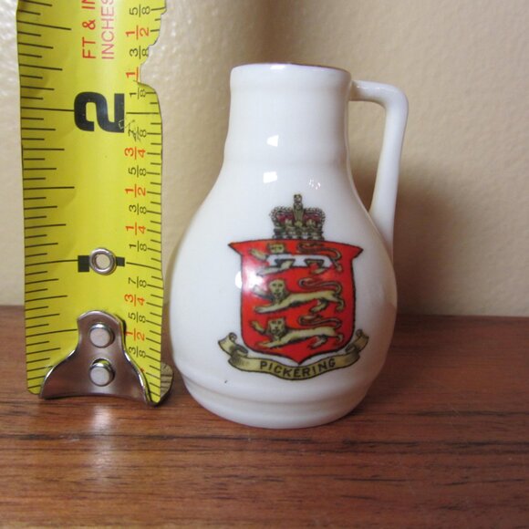 W.H. Goss crested heraldry china vintage Pickering (GC066 Grace) - Picture 5 of 8